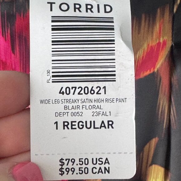 Torrid Black Floral Wide Leg Pants - Picture 5 of 6